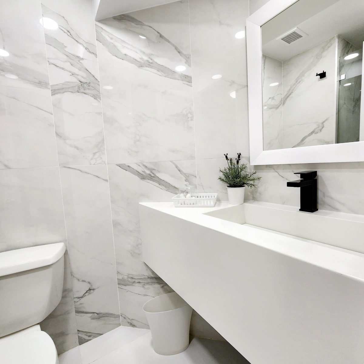 white bathroom interior design